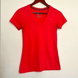 Women’s work out tshirt